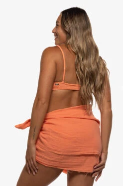 Harlow Sarong - Guava 11 Harlow Sarong - Guava -Outlet Aqua Surf Wears Store Accessories Harlow Solid Style2 Side Guava EKSD2 Kaylyn 050622