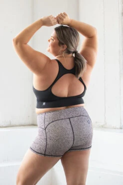 Grace High Rise Shorts - Prints -Outlet Aqua Surf Wears Store Active Bottom Grace Back Lifestyle Savannah SAV 101520