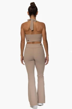 Makaha Flare Pant - Mocha -Outlet Aqua Surf Wears Store Activewear Bottoms Makaha Mocha Back Karol 101822