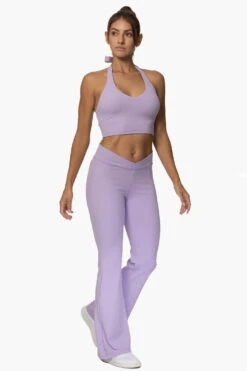 Makaha Flare Pant - Taro 10 Makaha Flare Pant - Taro -Outlet Aqua Surf Wears Store Activewear Bottoms Makaha Taro SideFront Karol 101822