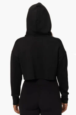 Cardiff Cropped Hoodie - Black 13 Cardiff Cropped Hoodie - Black -Outlet Aqua Surf Wears Store Activewear Tops Tia Collection Solid Cardiff Black Back KianiSouza 112222