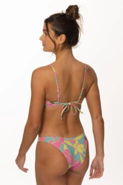 Kelia Bikini Bottom - Treasure Island -Outlet Aqua Surf Wears Store Surf Bottoms Kelia Print TreasureIsland SideBack MiaClark 011623