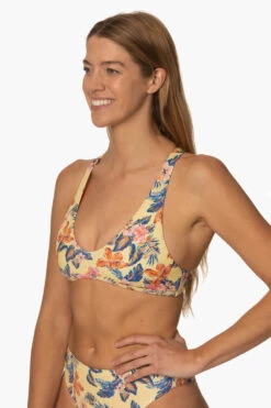 Aster Bikini Top - Catalina Island -Outlet Aqua Surf Wears Store Surf Tops Aster Print CatalinaIsland SideFront KiraAlger 013123