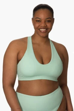 Aster Bikini Top - Segundo 15 Aster Bikini Top - Segundo -Outlet Aqua Surf Wears Store Surf Tops Aster Solid Segundo Front Zarria 010423