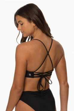 Eliana Bikini Top - Black -Outlet Aqua Surf Wears Store Surf Tops Eliana Solid Black SideBack MiaClark 011623