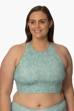 Gwen Bikini Top - Del Mar -Outlet Aqua Surf Wears Store Surf Tops Gwen Print DelMar Front AdrianaK 011923