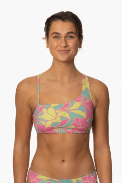 Willa Bikini Top - Treasure Island -Outlet Aqua Surf Wears Store Surf Tops Willa Prints TreasureIsland Front MiaClark 011623