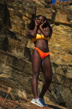 Andy Bikini Bottom - Sunkist -Outlet Aqua Surf Wears Store Swim Bottoms Andy Solid Front Sunkist SUN Lifestyle really the illist aec87995 bd99 4d0c b38f 8b438e780930