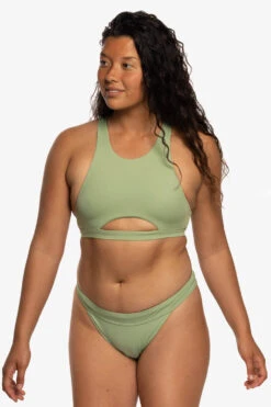 Isabel Bikini Bottom - Aspen 10 Isabel Bikini Bottom - Aspen -Outlet Aqua Surf Wears Store Swim Bottoms Isabel Solid Front2 Aspen JSD1 Maya 031722