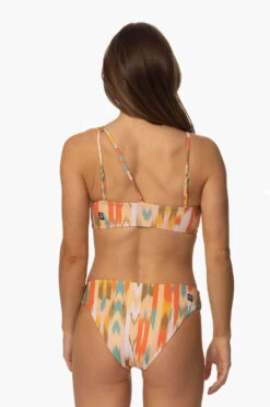 Valle Bikini Bottom - Zuma 9 Valle Bikini Bottom - Zuma -Outlet Aqua Surf Wears Store Swim Bottoms Valle Prints Zuma Back MichelleMason JSD2.23 030723
