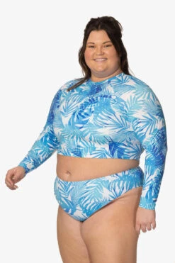 Moana Long Sleeved Crop Rashie - La Jolla -Outlet Aqua Surf Wears Store Swim Tops Moana Prints La Jolla Front Side CarlyCompton JSD2.23 021023
