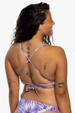 Teresa Bikini Top - Revolve -Outlet Aqua Surf Wears Store Swim Tops Teresa Print Side Revolve JSD1 Maya 031722